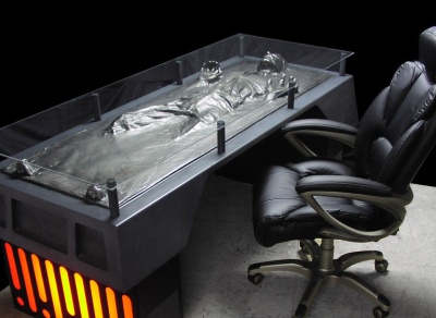 Star Wars Desk - Han Solo in Carbonite